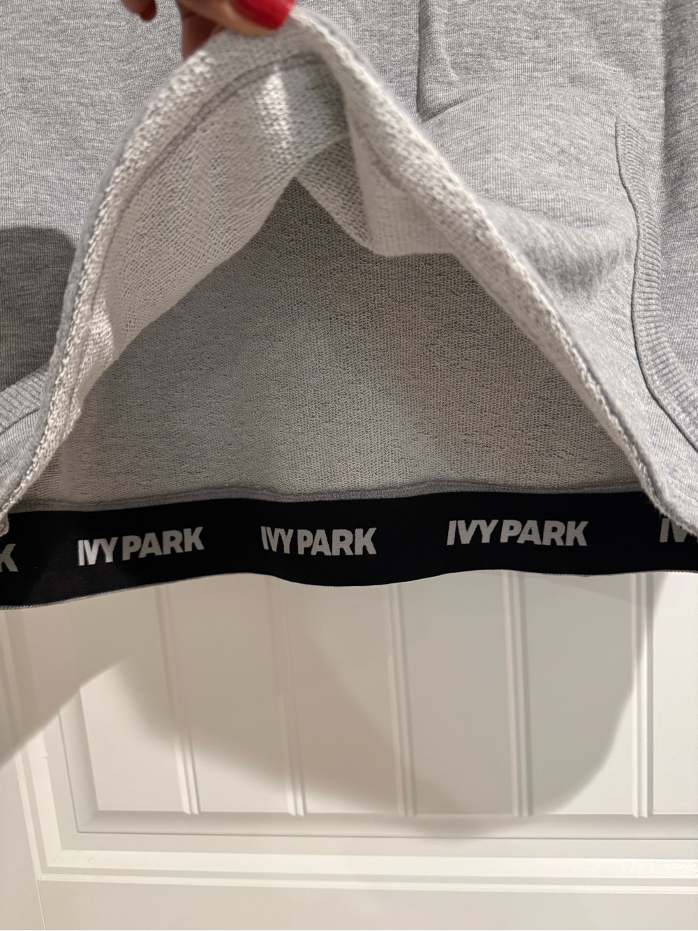 IVY PARK Heather Gray Sleeveless Cropped Hoodie - Picture 5 of 5